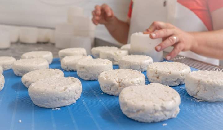 Vente de fromage de chèvre à Échenevex